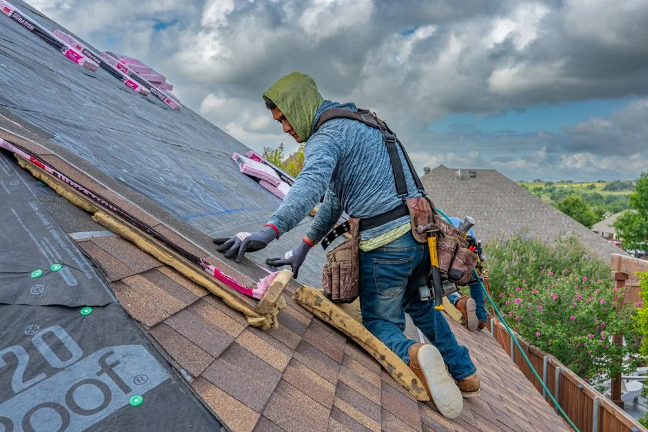 High Rise Gutter Cleaning in Fayetteville
